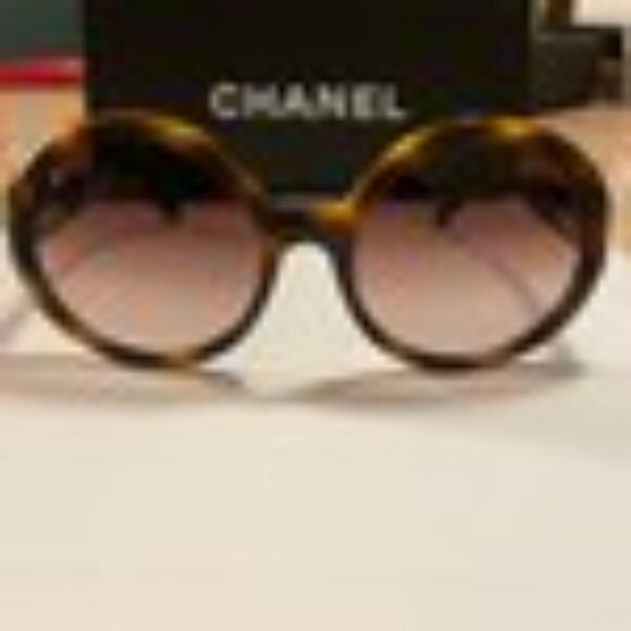 Chanel Sunglasses main image 7